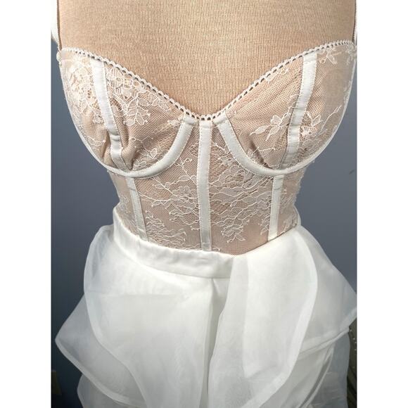 Katie May McBeath Bustier Ruffle Layered Tulle White Maxi Dress Size XS - Picture 5 of 9